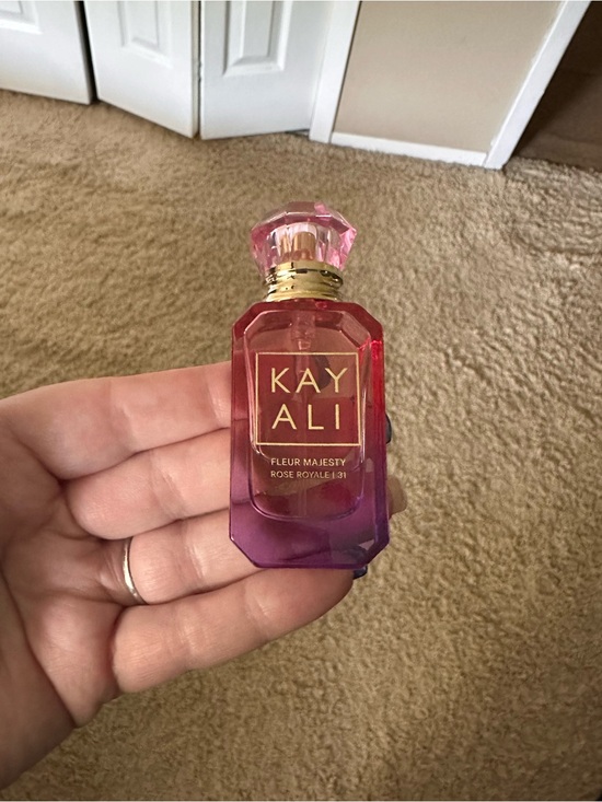 Kayali Other - Kayali Fleur Majesty Rose Royale